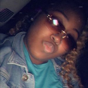 Meet your Posher, Essence